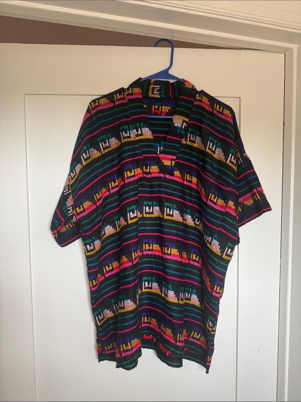 Vintage Black Short-Sleeve Button-Down Shirt with Multicolor Geometric Stripes